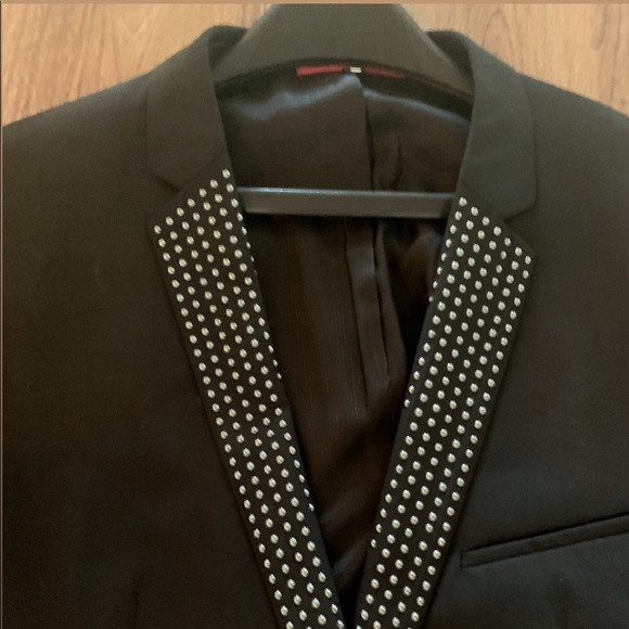 Hugo Boss Dinner Jacket with embezzled lapel - Picture 5 of 6
